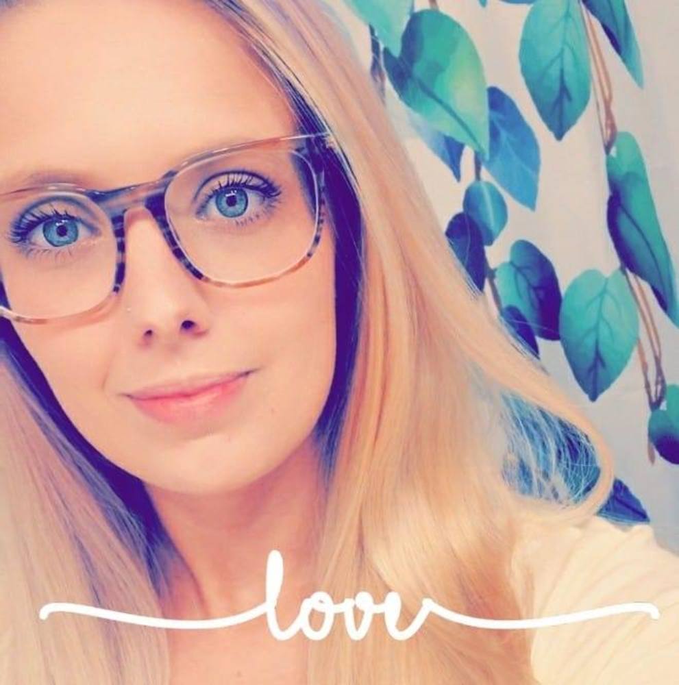 Meet your Posher, Tiffany